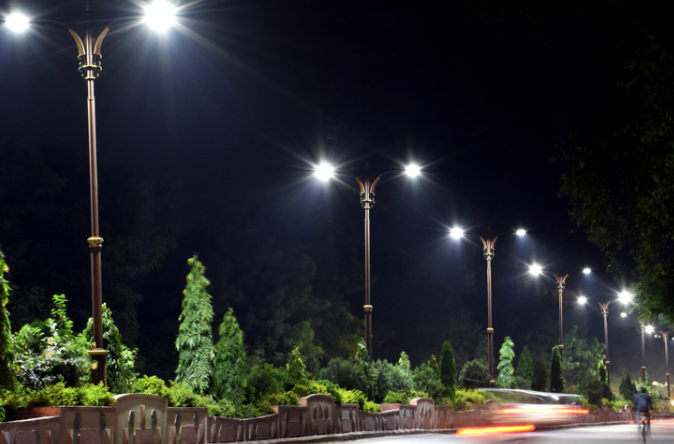 LED lighting application brightness and power improvement