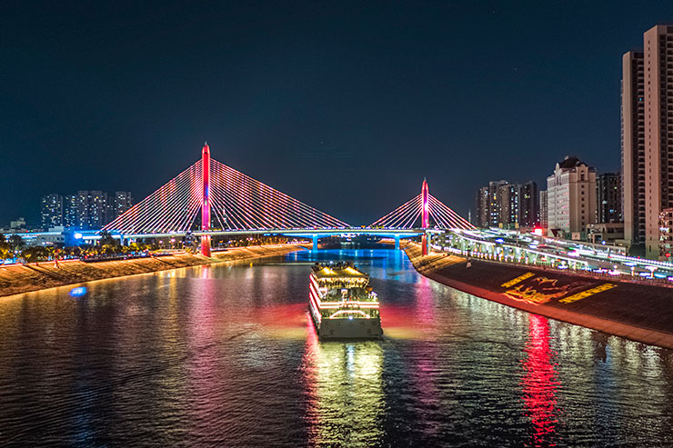 The lighting renovation of 6 convenience bridges on Yudai River in Tonghua, Jilin was completed