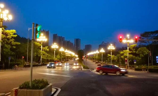 The first smart street lighting system in downtown Yancheng, Jiangsu goes outThe first smart street lighting system in downtown Yancheng, Jiangsu goes out